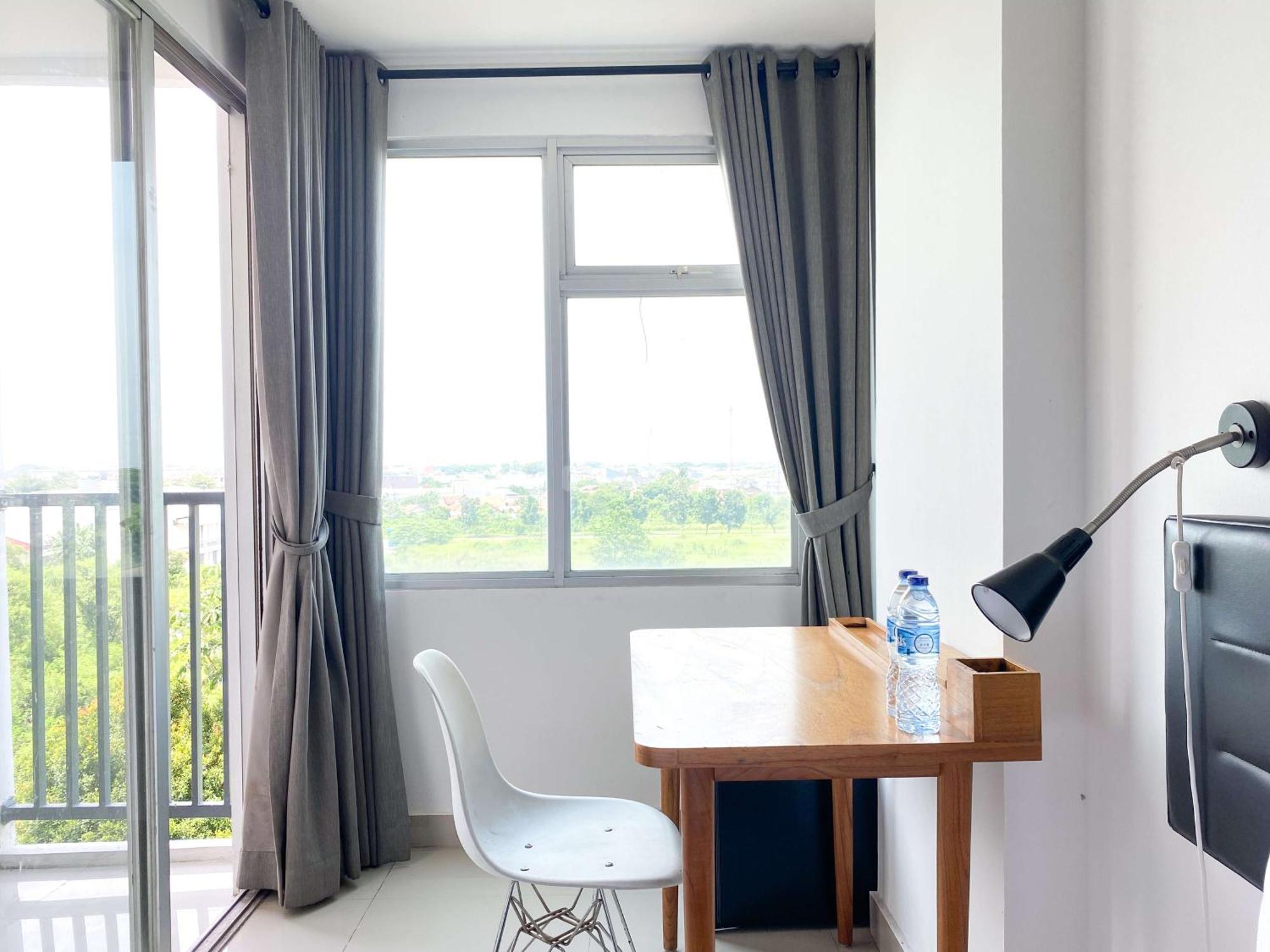 Enjoy Living Studio At Enviro Apartment By Travelio Cikarang Extérieur photo